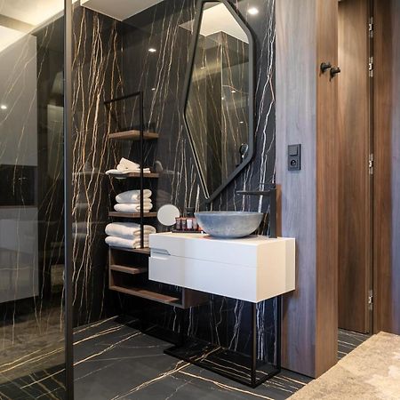 Theatre Hotel Olomouc Buitenkant foto